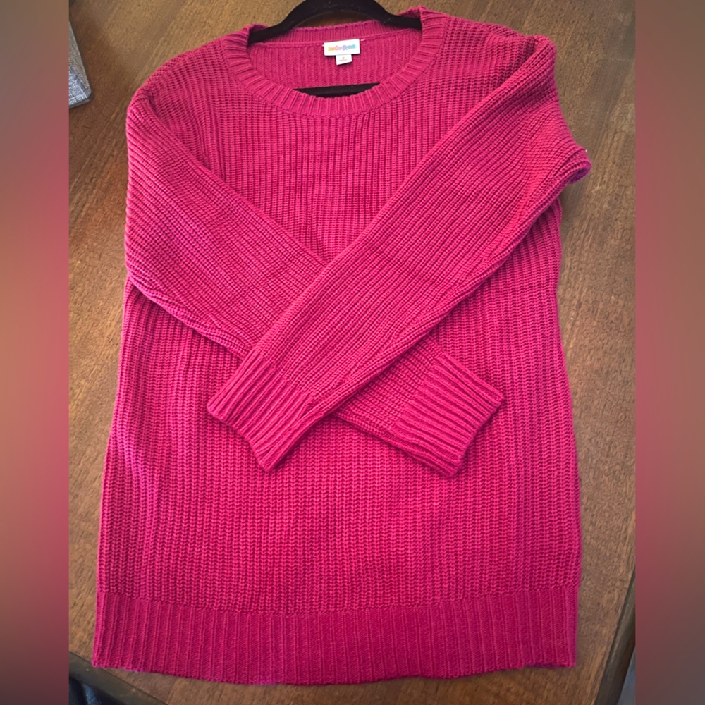 NWOT Size small Lularoe Mariah sweater